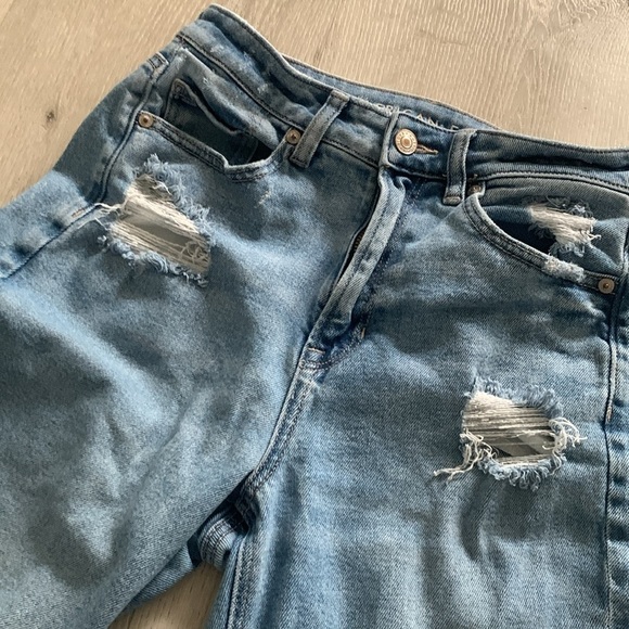 American Eagle moms straight jeans size 4 medium wash‎ high waisted school - Picture 10 of 12